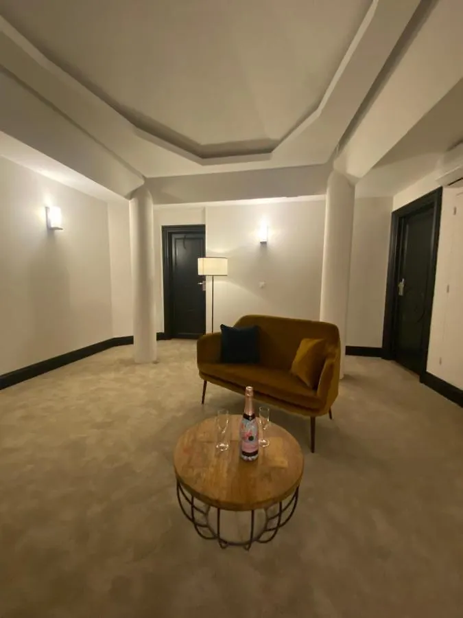 Hotel L'Arena Frejus 3*,  France