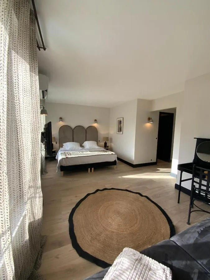 Hôtel l'Arena Fréjus