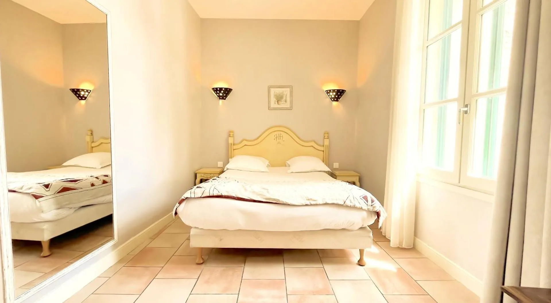 *** Hotel Hôtel l'Arena Fréjus France