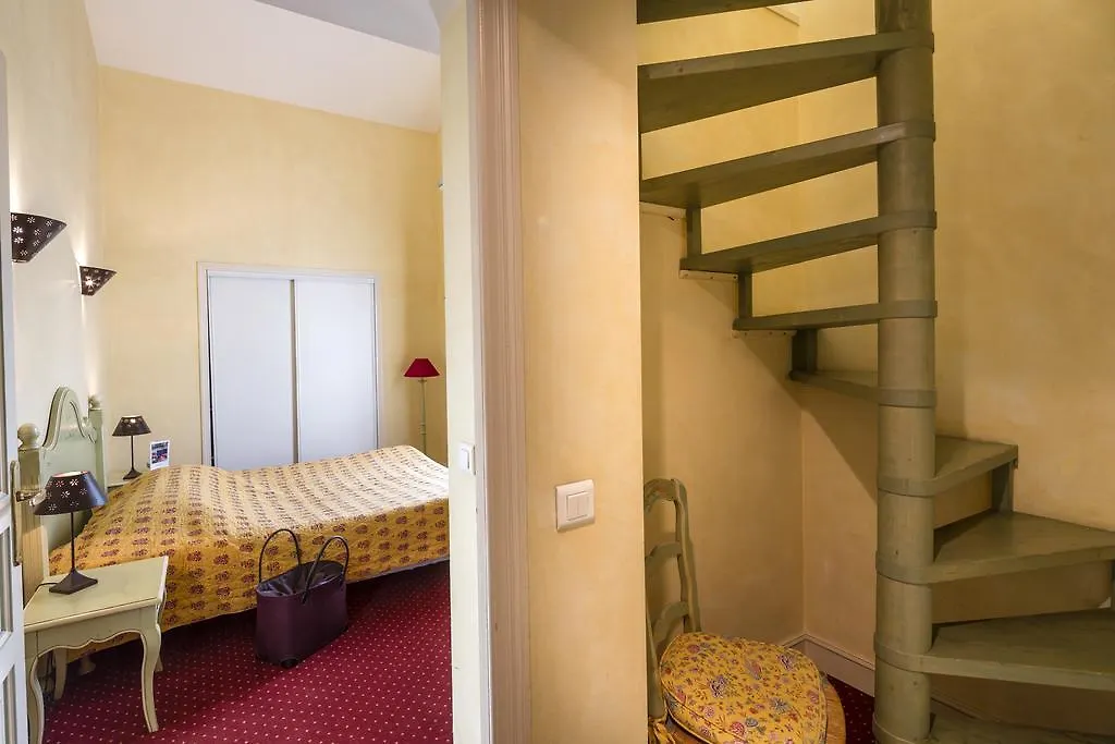 Hôtel l'Arena Fréjus Hotel